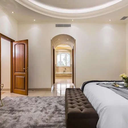 Villa Don Mansion *